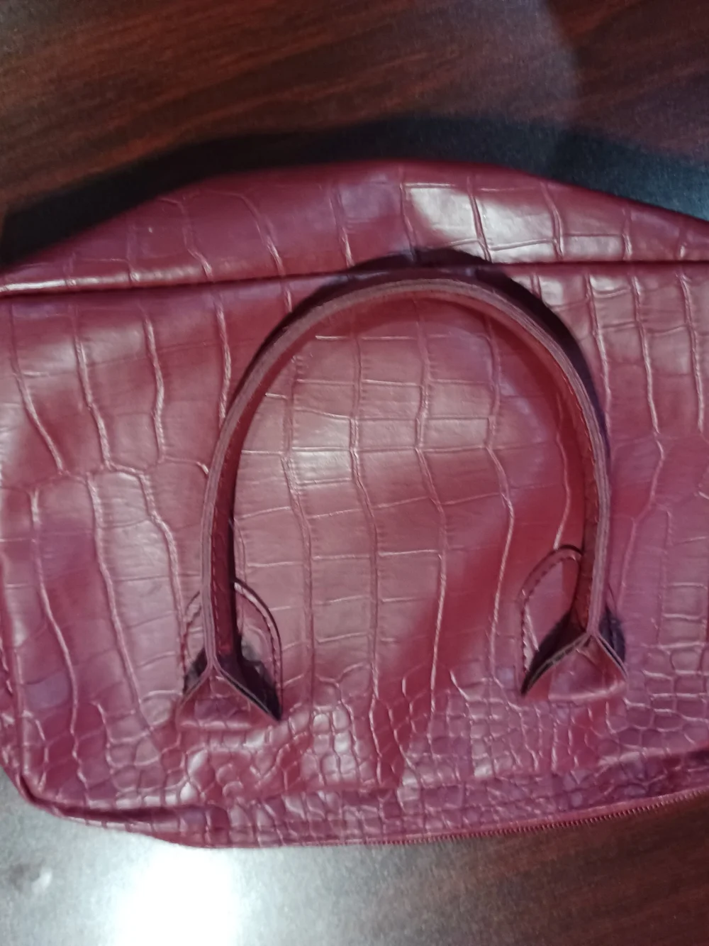Source Unknown croc embossed